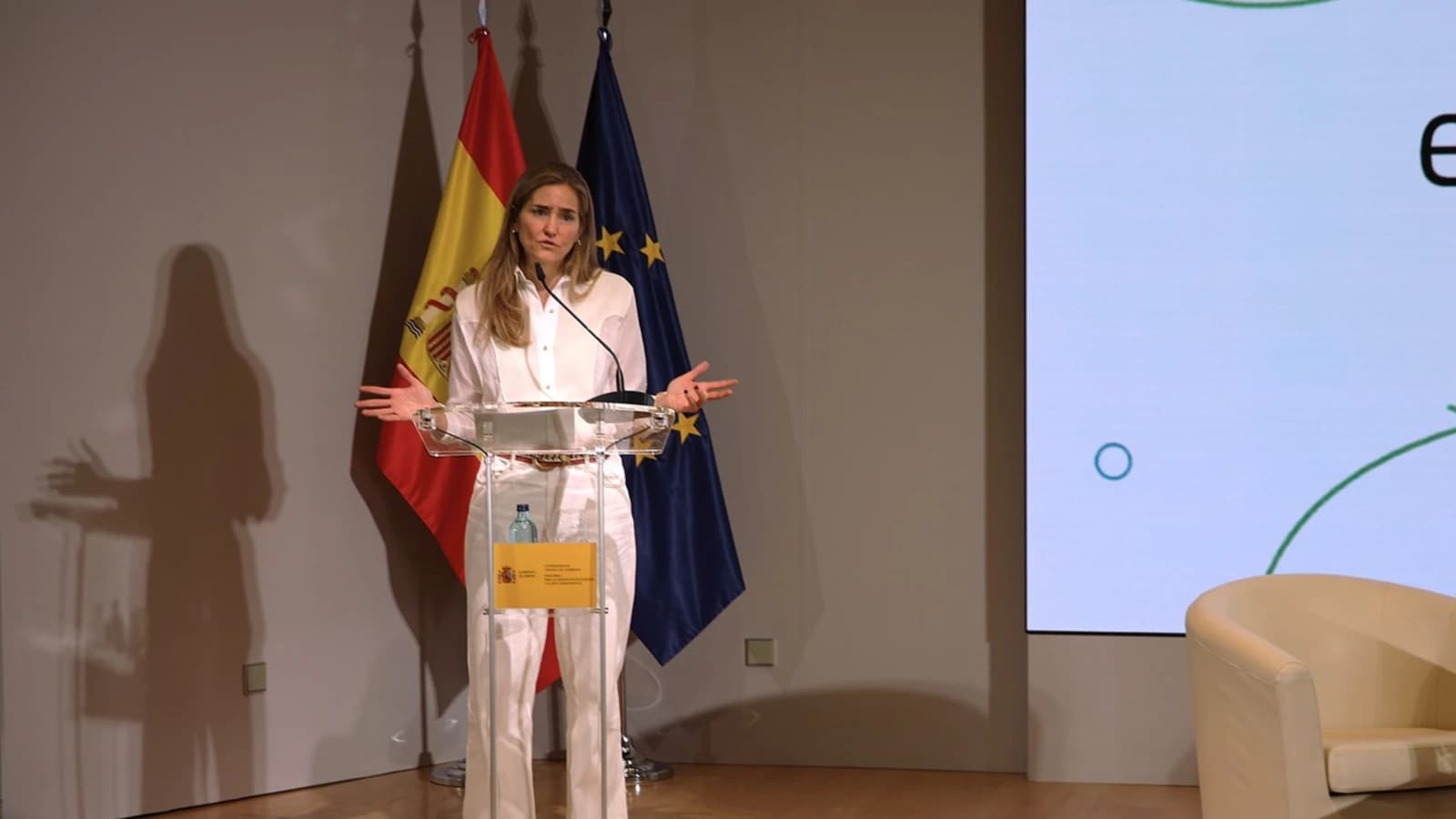 España anuncia 670 millones de euros para seis líneas de ayuda para acelerar la transición energética y la electrificación